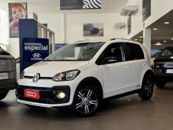 VOLKSWAGEN UP 1.0 170 TSI TOTAL FLEX XTREME 4P MANUAL VOLKSWAGEN UP 1.0 170 TSI TOTAL FLEX XTREME 4P MANUAL